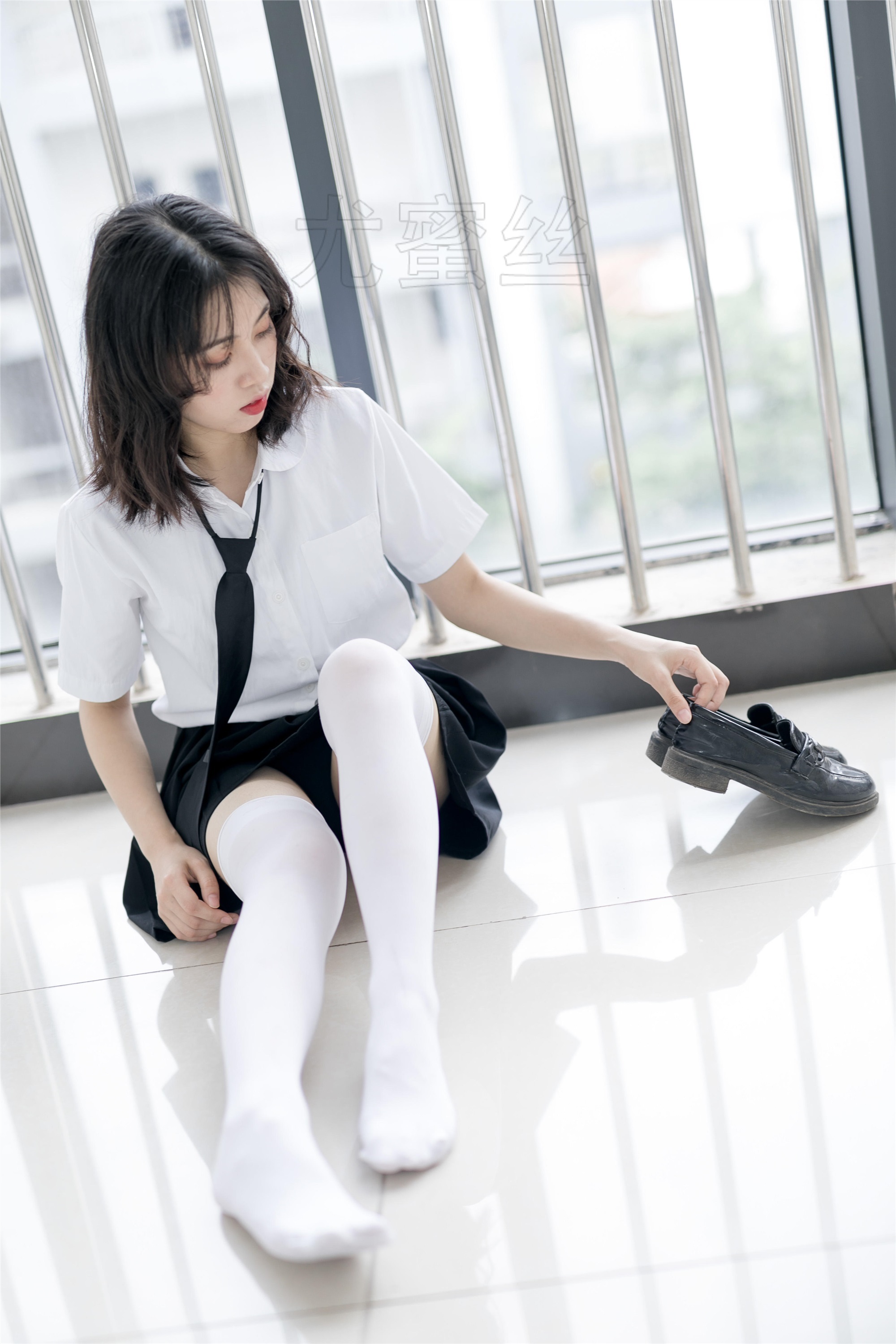 尤蜜丝 穿搭写真 NO.005